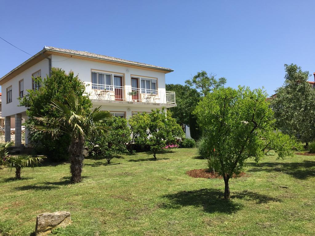 Kosovic Family House Hotel Медулин Екстериор снимка